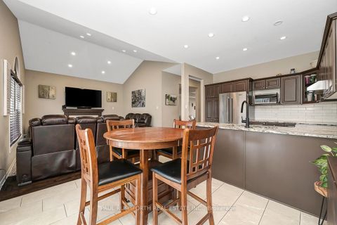 Photo 15 at 1654 Agatha Street, Fallingbrook/Pineridge, Orleans