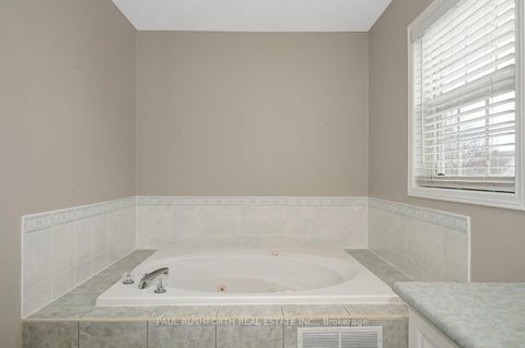 Photo 25 at 1654 Agatha Street, Fallingbrook/Pineridge, Orleans