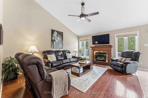 Photo 7 at 45 Burnstead Crescent, Emerald Meadows/Trailwest, Kanata