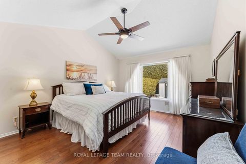 Photo 19 at 45 Burnstead Crescent, Emerald Meadows/Trailwest, Kanata