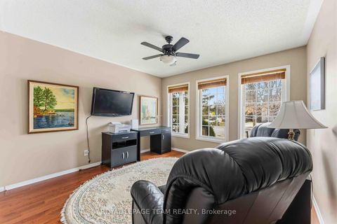 Photo 25 at 45 Burnstead Crescent, Emerald Meadows/Trailwest, Kanata