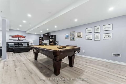 Photo 29 at 45 Burnstead Crescent, Emerald Meadows/Trailwest, Kanata