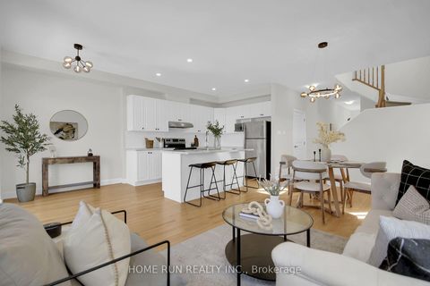 Photo 10 at 157 Bending Way, Nepean (Hearts Desire), Ottawa