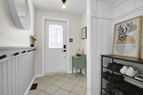 Photo 4 at 294 Turnstone Court, Chatelaine Village, Orleans