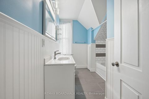 Photo 10 at 33-35 Victoria Street, Carleton Place