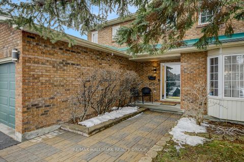 Photo 1 at 1692 Caminiti Crescent, Fallingbrook/Pineridge, Orleans