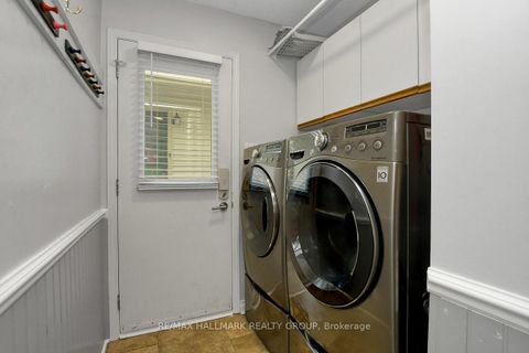 Photo 5 at 1692 Caminiti Crescent, Fallingbrook/Pineridge, Orleans