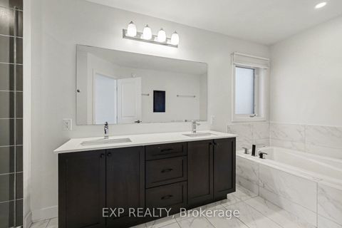 Photo 28 at 40 Baldcypress Way, Emerald Meadows/Trailwest, Kanata