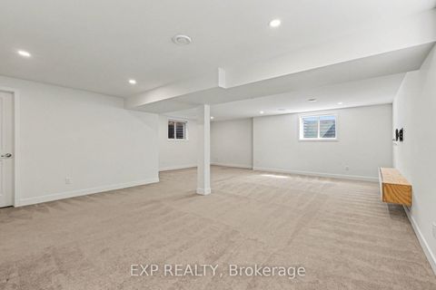 Photo 40 at 40 Baldcypress Way, Emerald Meadows/Trailwest, Kanata