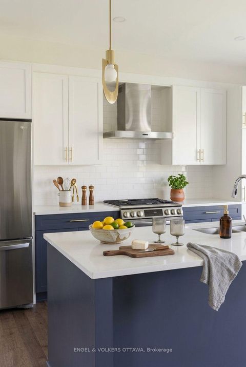 Photo 4 at 660 Terrier Circle S, Goulbourn Twp From Franktown Rd/South To Rideau, Stittsville