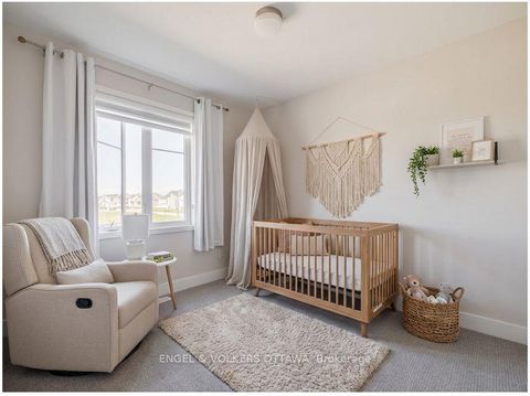 Photo 19 at 660 Terrier Circle S, Goulbourn Twp From Franktown Rd/South To Rideau, Stittsville