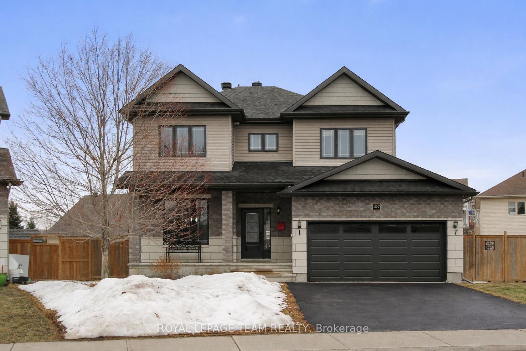 107 Francis Street, Carleton Place 2