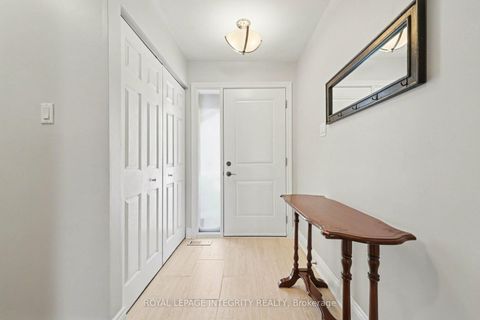 Photo 5 at 16 Pebble Beach Court, Stittsville (Central), Stittsville