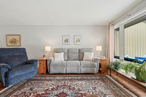 Photo 18 at 16 Pebble Beach Court, Stittsville (Central), Stittsville