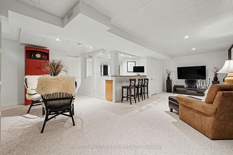 Photo 27 at 12 Sherk Crescent, Kanata Lakes/Heritage Hills, Kanata