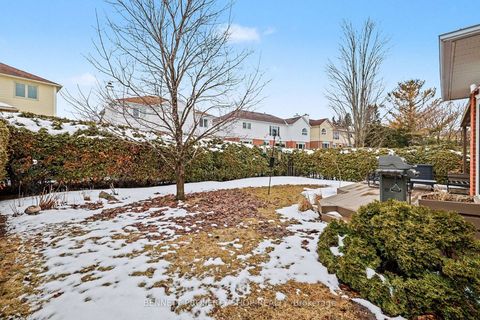 Photo 31 at 12 Sherk Crescent, Kanata Lakes/Heritage Hills, Kanata