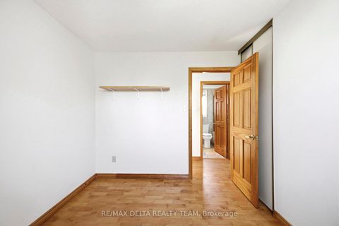 Photo 15 at 609 Wilkie Drive, Fallingbrook/Pineridge, Orleans