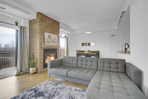 Photo 14 at 7 - 50 Prestige Circle, Chatelaine Village, Orleans