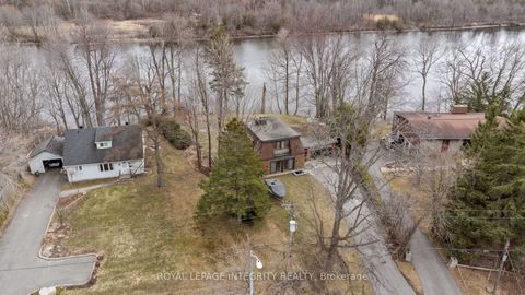 Photo 2 at 2061 Prince Of Wales Drive, Nepean (Rideau Heights/Rideau River), Ottawa