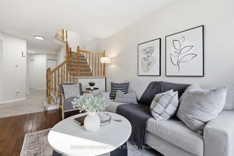 Photo 9 at 25 Robarts Crescent, Katimavik, Kanata