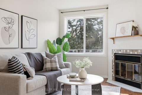 Photo 13 at 25 Robarts Crescent, Katimavik, Kanata