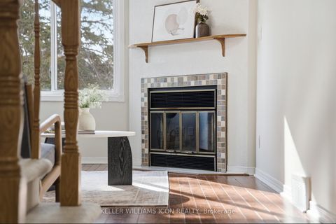 Photo 14 at 25 Robarts Crescent, Katimavik, Kanata