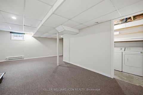 Photo 39 at 25 Robarts Crescent, Katimavik, Kanata