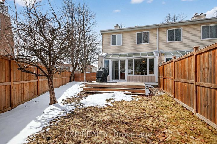 Photo 38 at 43 Hummingbird Crescent, Nepean (Cedargrove/Fraserdale), Ottawa