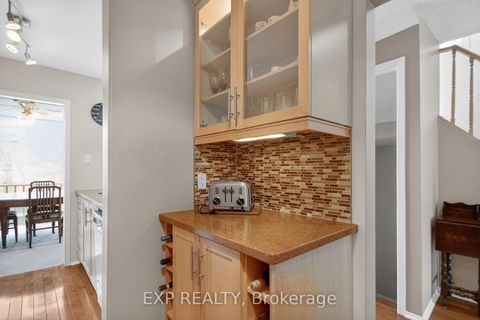 Photo 9 at 43 Hummingbird Crescent, Nepean (Cedargrove/Fraserdale), Ottawa