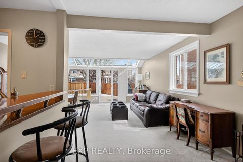 Photo 16 at 43 Hummingbird Crescent, Nepean (Cedargrove/Fraserdale), Ottawa
