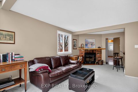 Photo 18 at 43 Hummingbird Crescent, Nepean (Cedargrove/Fraserdale), Ottawa