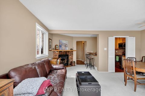 Photo 19 at 43 Hummingbird Crescent, Nepean (Cedargrove/Fraserdale), Ottawa