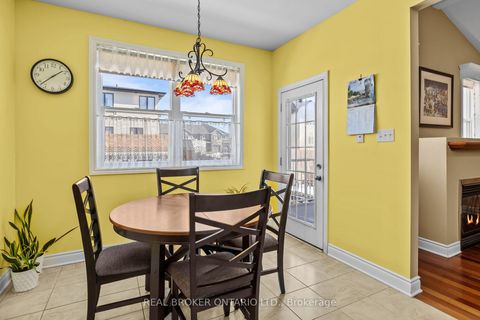 Photo 10 at 204 Hillpark High Street, Mer Bleue/Bradley Estates/Anderson Park, Orleans