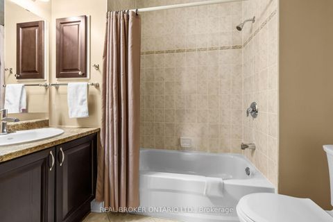 Photo 16 at 204 Hillpark High Street, Mer Bleue/Bradley Estates/Anderson Park, Orleans