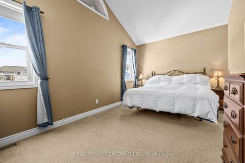 Photo 18 at 204 Hillpark High Street, Mer Bleue/Bradley Estates/Anderson Park, Orleans