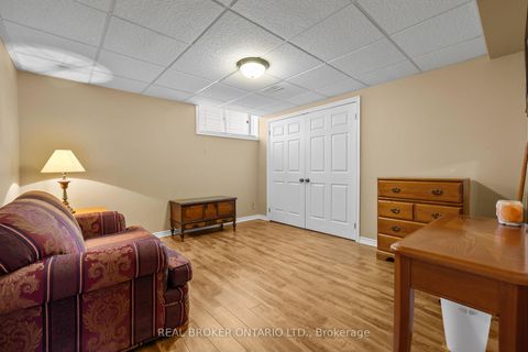 Photo 24 at 204 Hillpark High Street, Mer Bleue/Bradley Estates/Anderson Park, Orleans