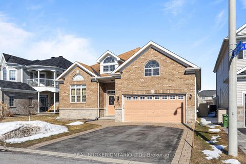 Photo 34 at 204 Hillpark High Street, Mer Bleue/Bradley Estates/Anderson Park, Orleans