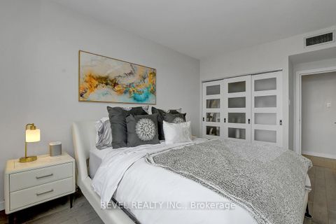 Photo 19 at 2101 - 556 Laurier Avenue W, Ottawa Centre