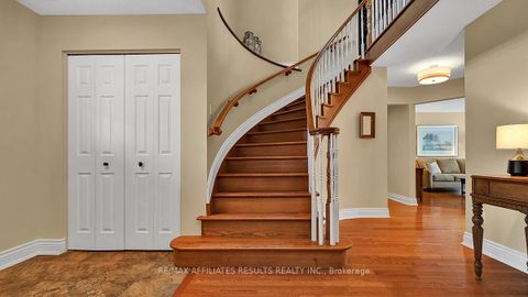 Photo 4 at 1789 Turnberry Road, Queenswood Heights South, Orleans