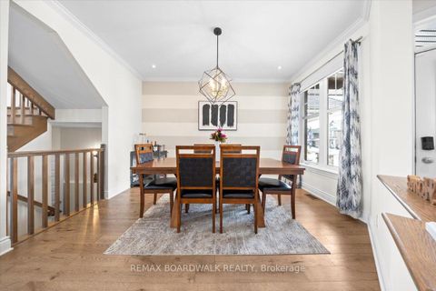 Photo 6 at 330 Bobolink Ridge, Emerald Meadows/Trailwest, Kanata