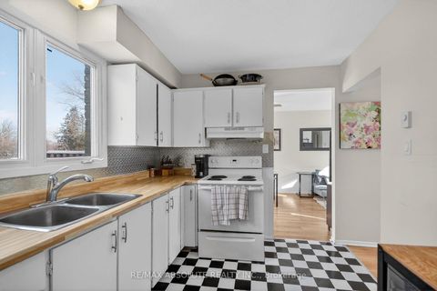 Photo 7 at 12 - 68 King Street, Richmond, Stittsville