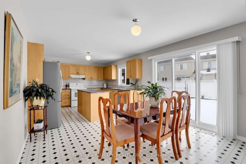 Photo 8 at 634 Aquaview Drive, Avalon East, Orleans