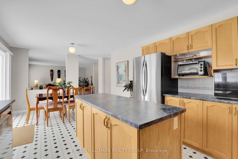 Photo 14 at 634 Aquaview Drive, Avalon East, Orleans