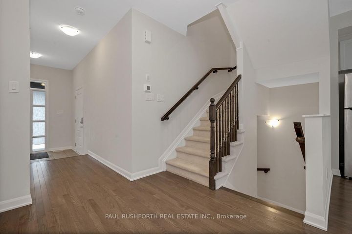 Photo 3 at 307 Drumlish Lane, Nepean (Half Moon Bay), Ottawa