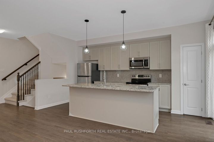 Photo 12 at 307 Drumlish Lane, Nepean (Half Moon Bay), Ottawa
