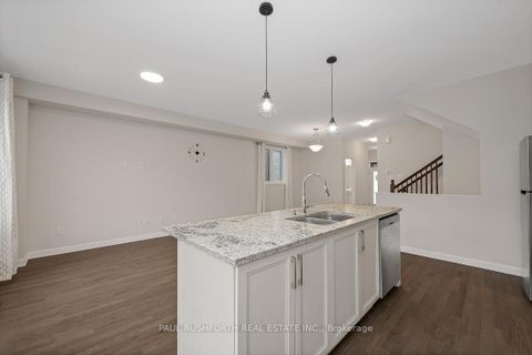 Photo 13 at 307 Drumlish Lane, Nepean (Half Moon Bay), Ottawa