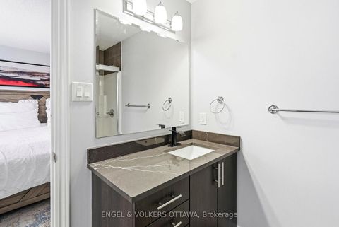 Photo 10 at 476 Barrick Hill Road, Emerald Meadows/Trailwest, Kanata