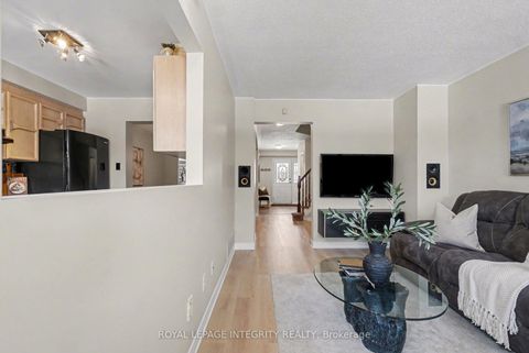 Photo 6 at 52 Blackdome Crescent, Kanata Lakes/Heritage Hills, Kanata