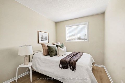 Photo 23 at 52 Blackdome Crescent, Kanata Lakes/Heritage Hills, Kanata