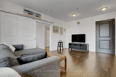 Photo 6 at 428 - 429 Kent Street, Ottawa Centre